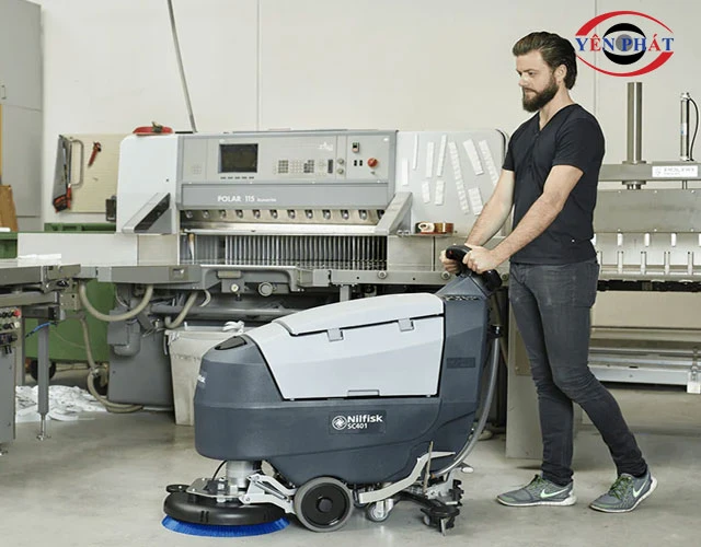Động cơ mạnh, hiệu suất làm sạch vượt chuẩn