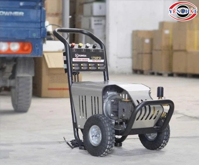 Máy rửa xe cao áp Cà Mau