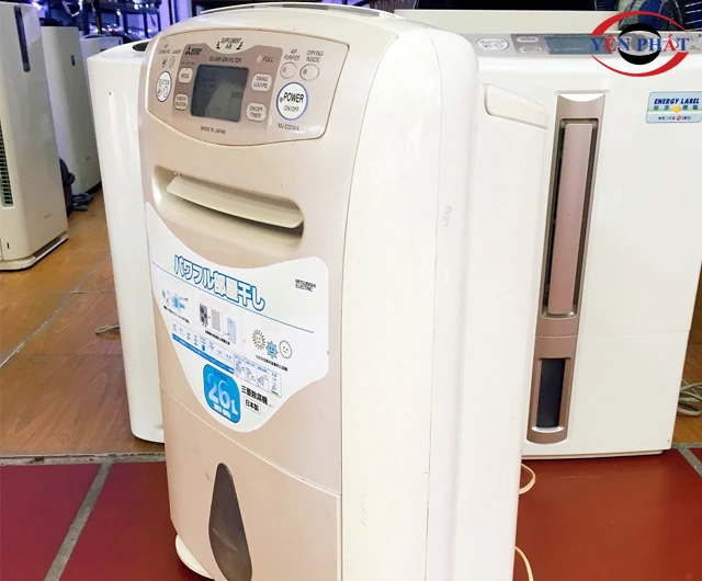 Máy hút ẩm đa năng chân voi Mitsubishi MJ-E26VX