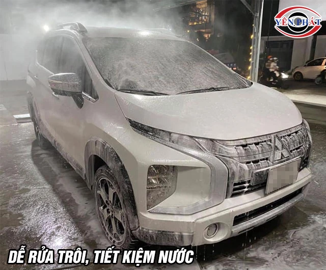 nước rửa xe Anaquat dễ xả trôi