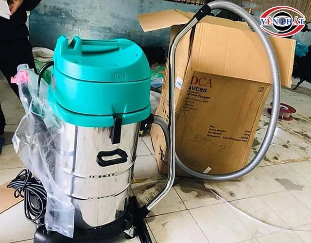 Máy hút bụi công nghiệp 3200W DCA AVC80