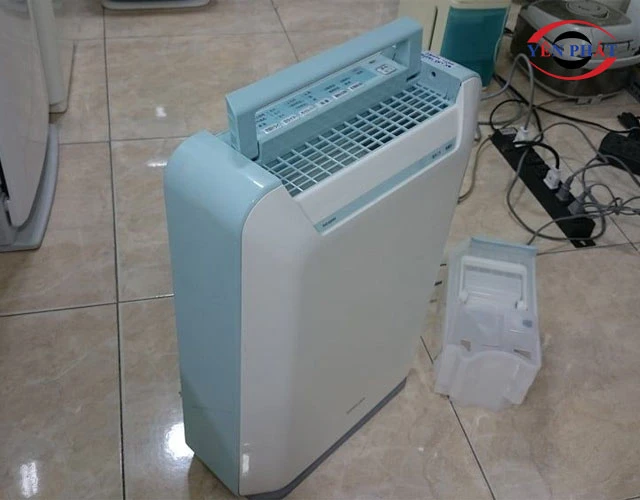hình ảnh Máy hút ẩm nội địa Toshiba RAD-63DBX