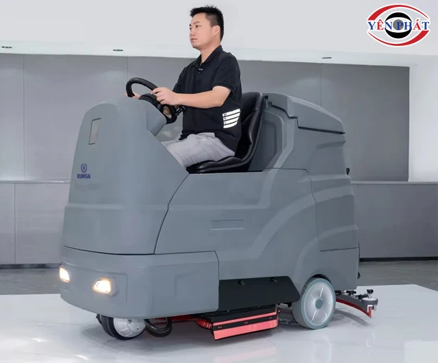 Bán máy chà sàn ngồi lái Kumisai KMS 245