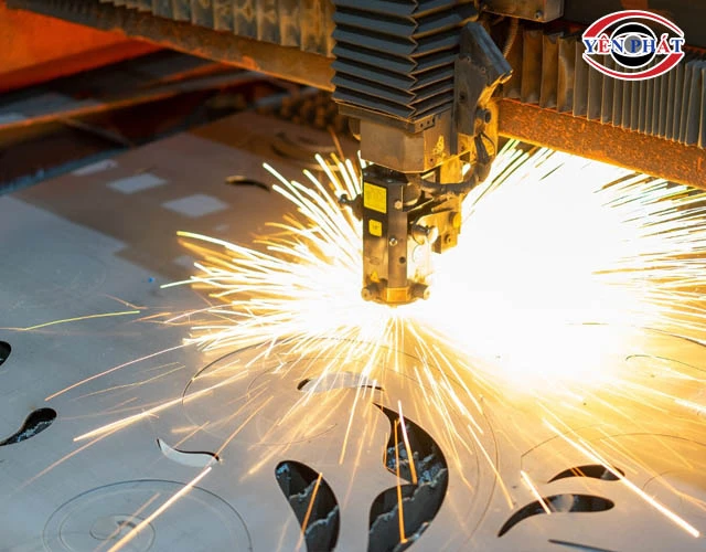 hế tác và gia công kim loại