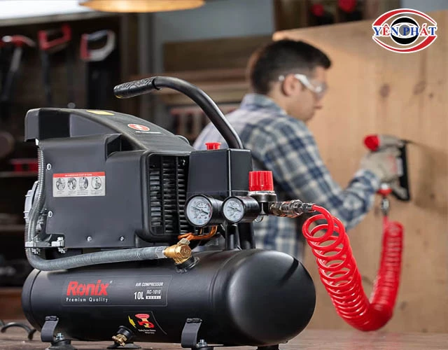 máy nén khí 10L dễ sử dụng