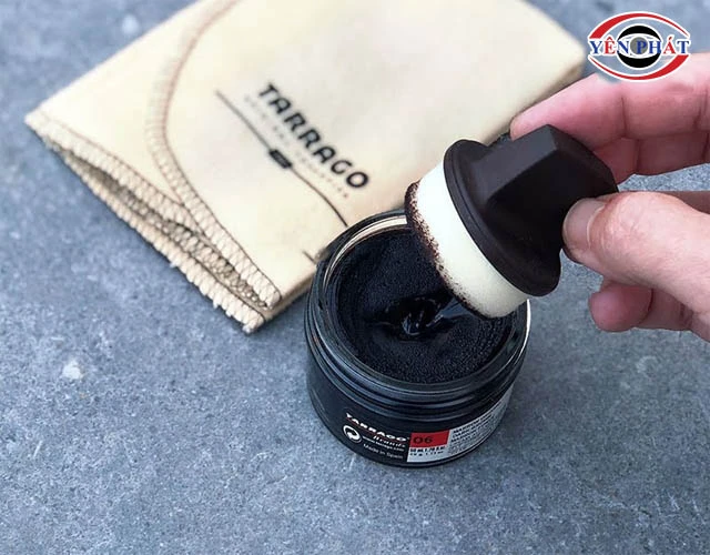 Xi đánh giày Tarrago Self Shine Cream Kit