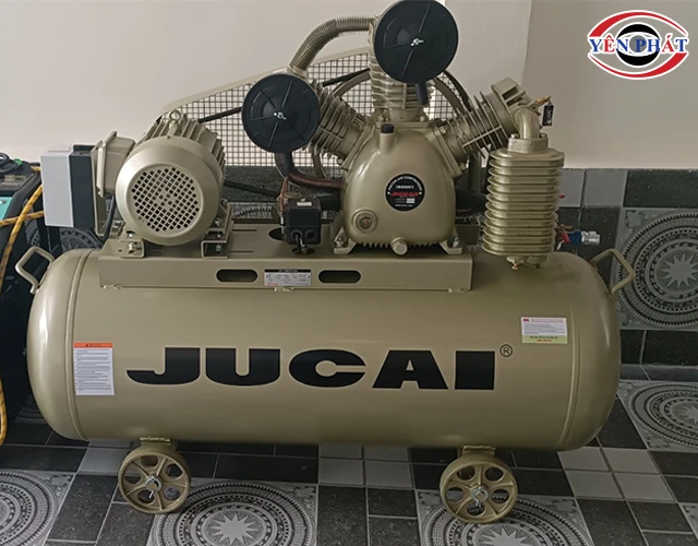 Máy nén khí 4kW Jucai