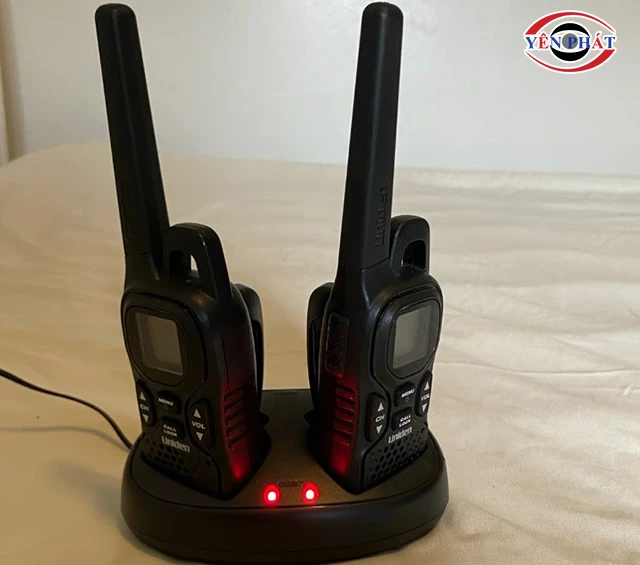 sạc pin máy bộ đàm