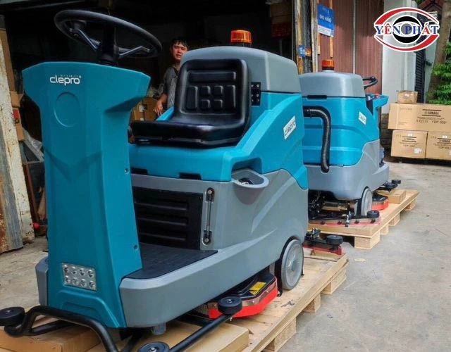 chọn mua máy chà sàn Clepro