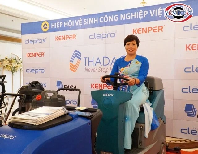 tổng quan Máy chà sàn Clepro