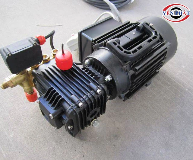 máy rửa xe Projet mini