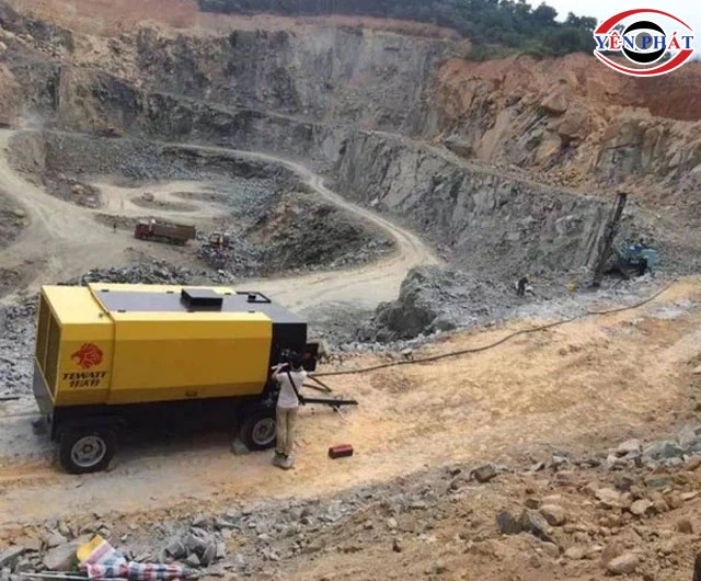 Máy nén khí Quảng Ninh trong hầm mỏ