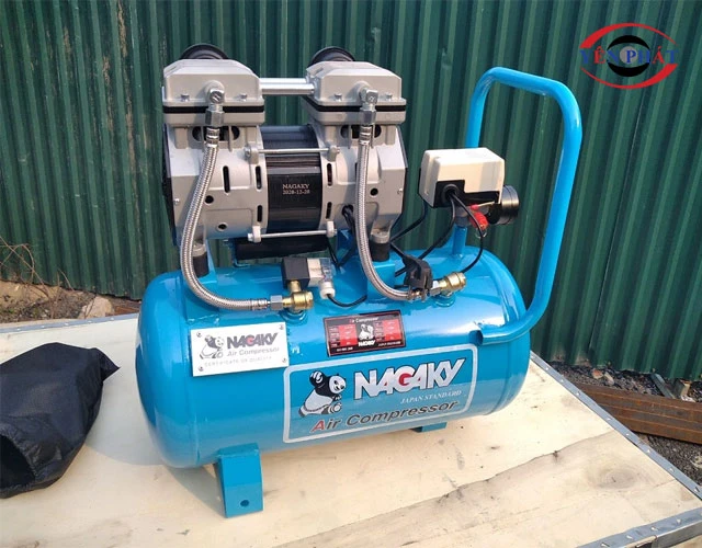 Máy nén khí Nagaky không dầu 1500W 25L NA