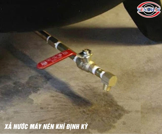 Xả nước máy nén khí