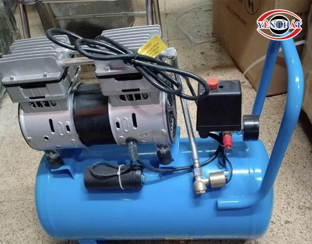 Máy bơm hơi không dầu APT C-819