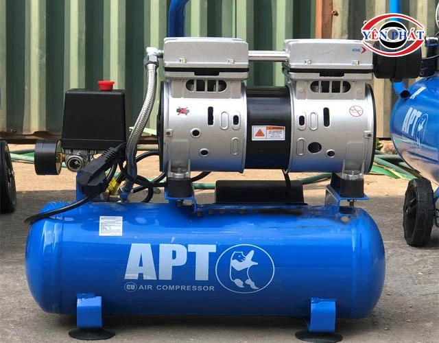 Máy nén khí APT không dầu APT C817