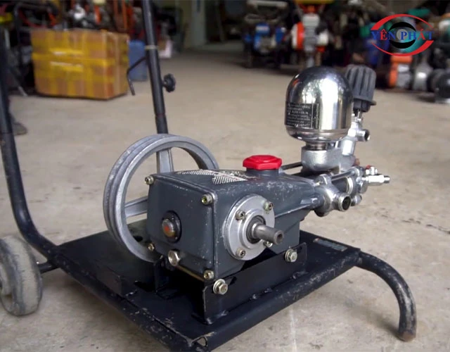 đầu rửa xe Nhật bãi khó tìm linh kiện