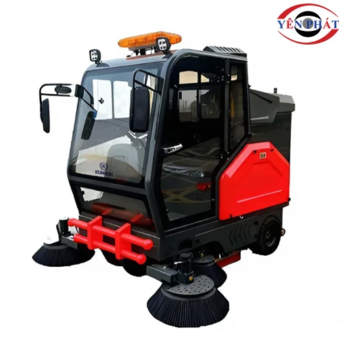 Xe quét rác ngồi lái Kumisai KMS-S240