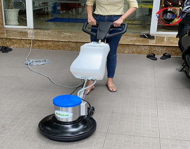 cách sử dụng máy chà sàn Hiclean HC 522