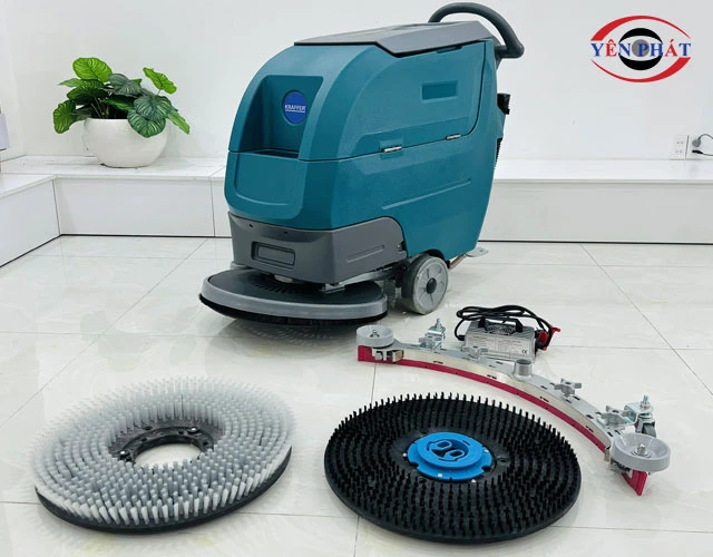 Máy chà sàn nhà xưởng Kraffer KF60 dùng bình giá rẻ