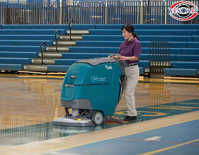 Máy chà sàn gạch men Tennant T300