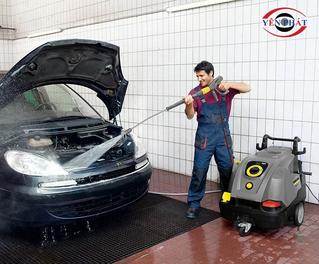 Karcher HDS 8/17 C xịt rửa siêu mạnh