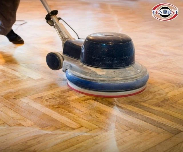 Cách đánh bóng sàn gỗ bằng máy đánh bóng sàn 