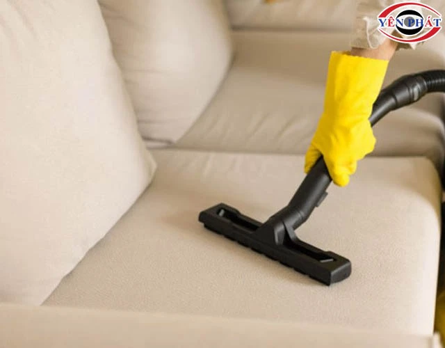 Chọn đầu hút vệ sinh ghế sofa