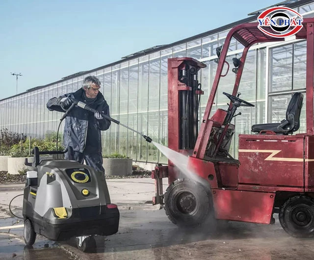 sử dụng máy rửa xe áp lực cao Karcher HDS 6/14 C