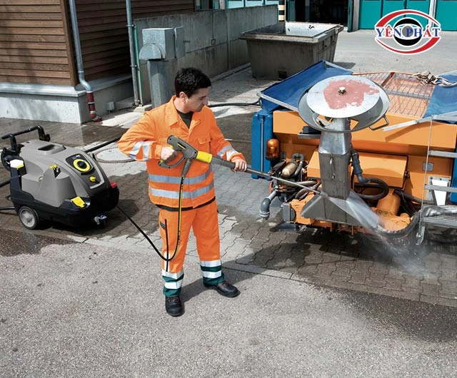 máy rửa xe Karcher HDS 6/14 C xịt rửa siêu mạnh
