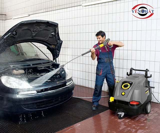 sử dụng máy rửa xe nước nóng Karcher HDS 6/14 C