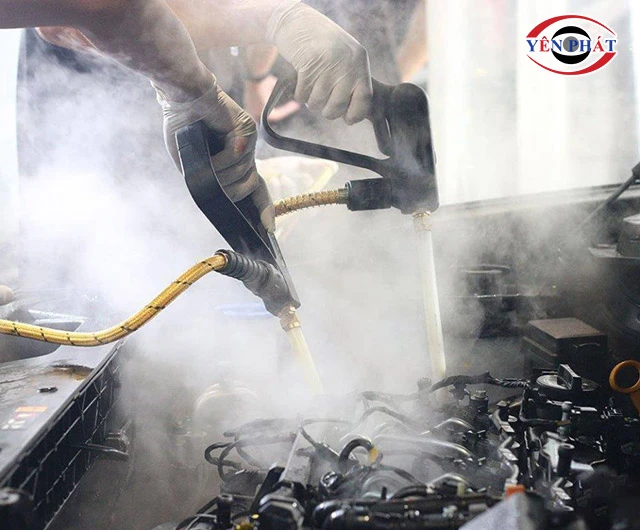 Máy rửa xe chuyên dụng Optima EST 12K xịt rửa nhanh