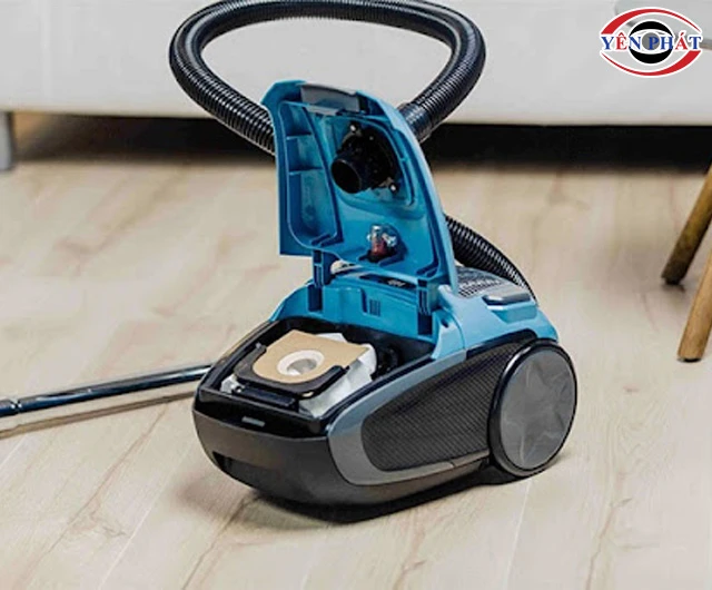 máy hút bụi 2200W bền bỉ