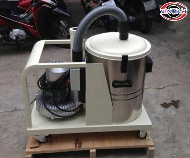 Máy hút bụi 2200W Kumisai KMS 220