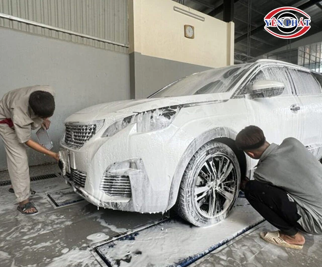 Trung tâm chăm sóc xe hơi Hiền Nhung