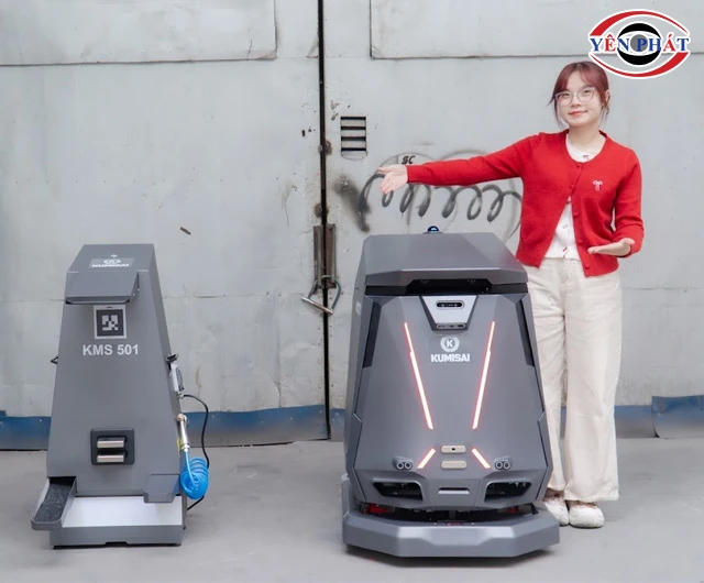 Bộ Robot chà sàn Kumisai KMS 501 và sạc