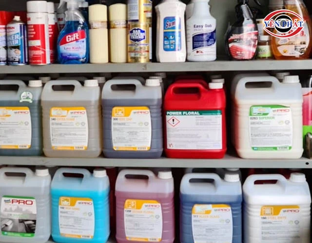 dung dịch làm sạch ghế sofa