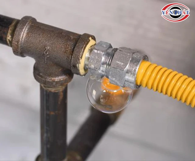 check rò rỉ máy nén khí