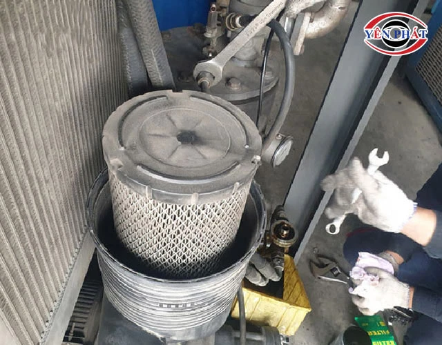 Dụng cụ và vật tư chuẩn bị cho bảo dưỡng