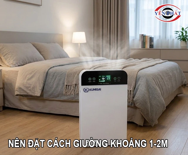 đặt cách giường khoảng 1-2M