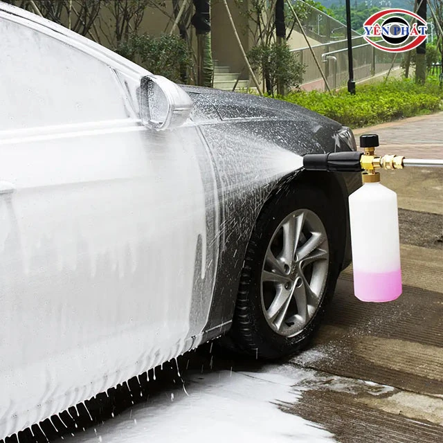 bình bọt tuyết gắn vào súng rửa xe