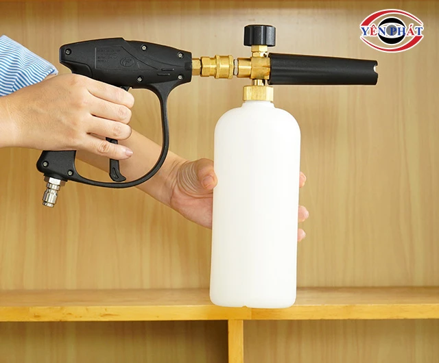 Bình xịt bọt tuyết