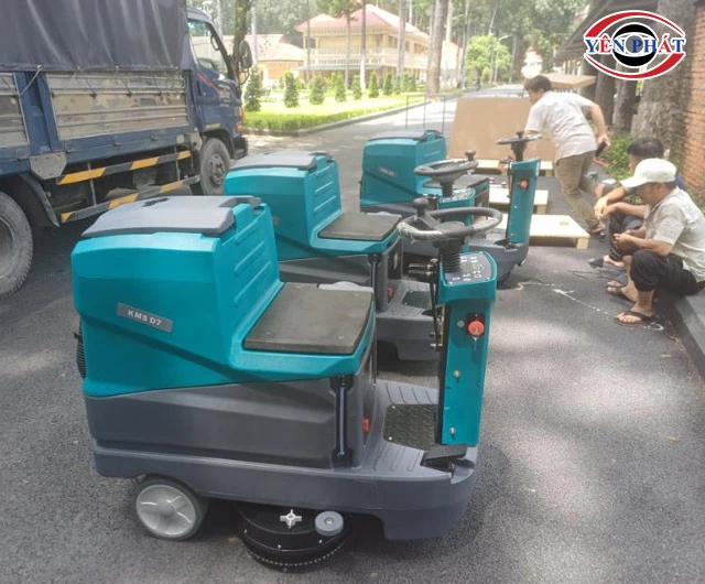 Lưu ý máy chà sàn ngồi lái Kumisai KMS D7F