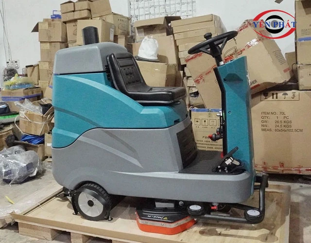 Đầu tư máy chà sàn Kumisai KMS D9F ở đâu có lợi nhất?