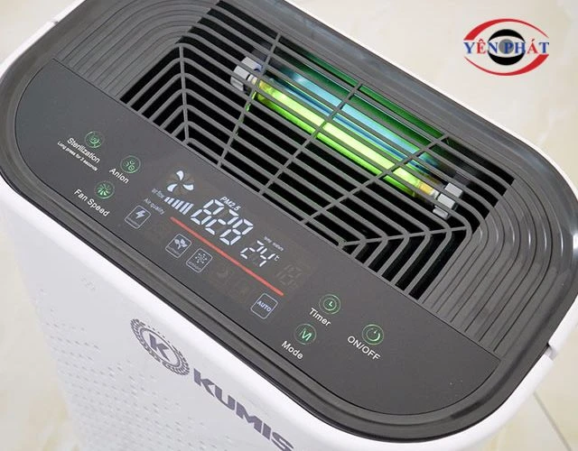 Điều khiển máy khá dễ thông qua bảng điều khiển trực quan