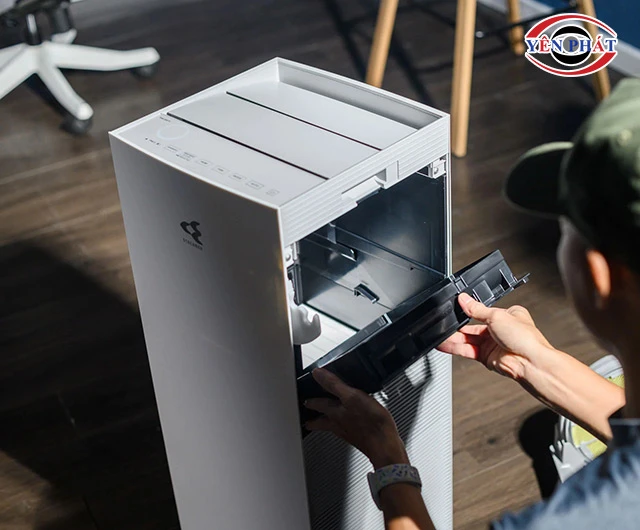 lắp máy lọc không khí Daikin