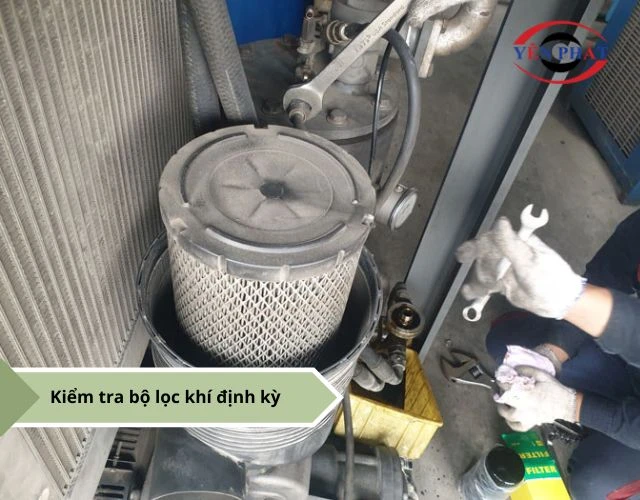 Cần thiết kiểm tra bộ lọc khí trên máy nén khí trục vít thường xuyên
