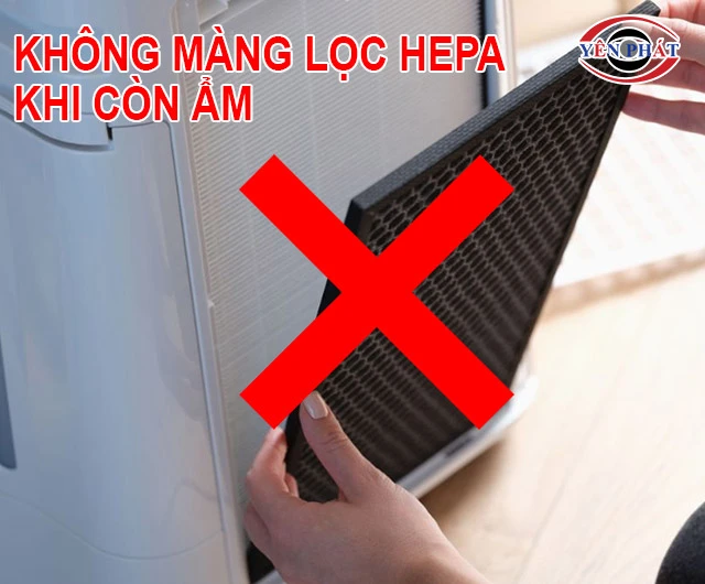 không lắp màng lọc còn ẩm vào máy