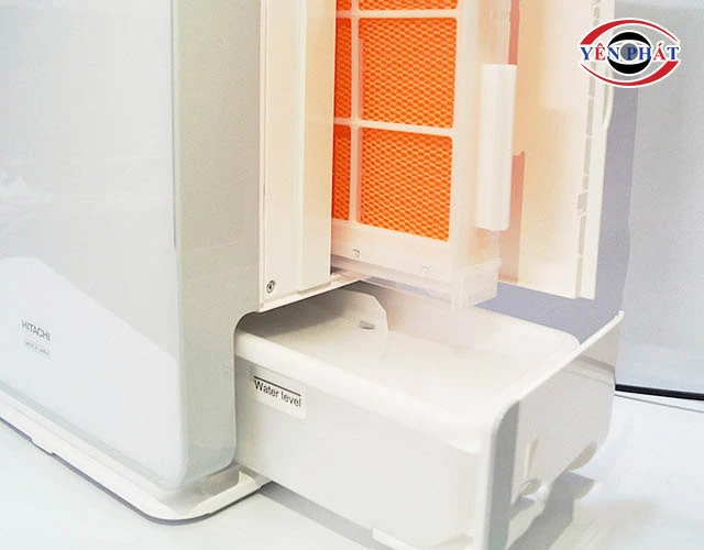 cấp nước vào bình chứa