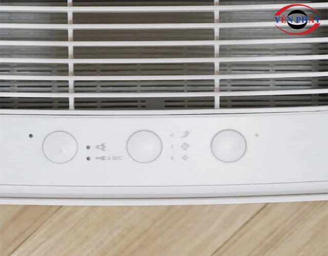 Giao diện dễ sử dụng, ít nút bấm